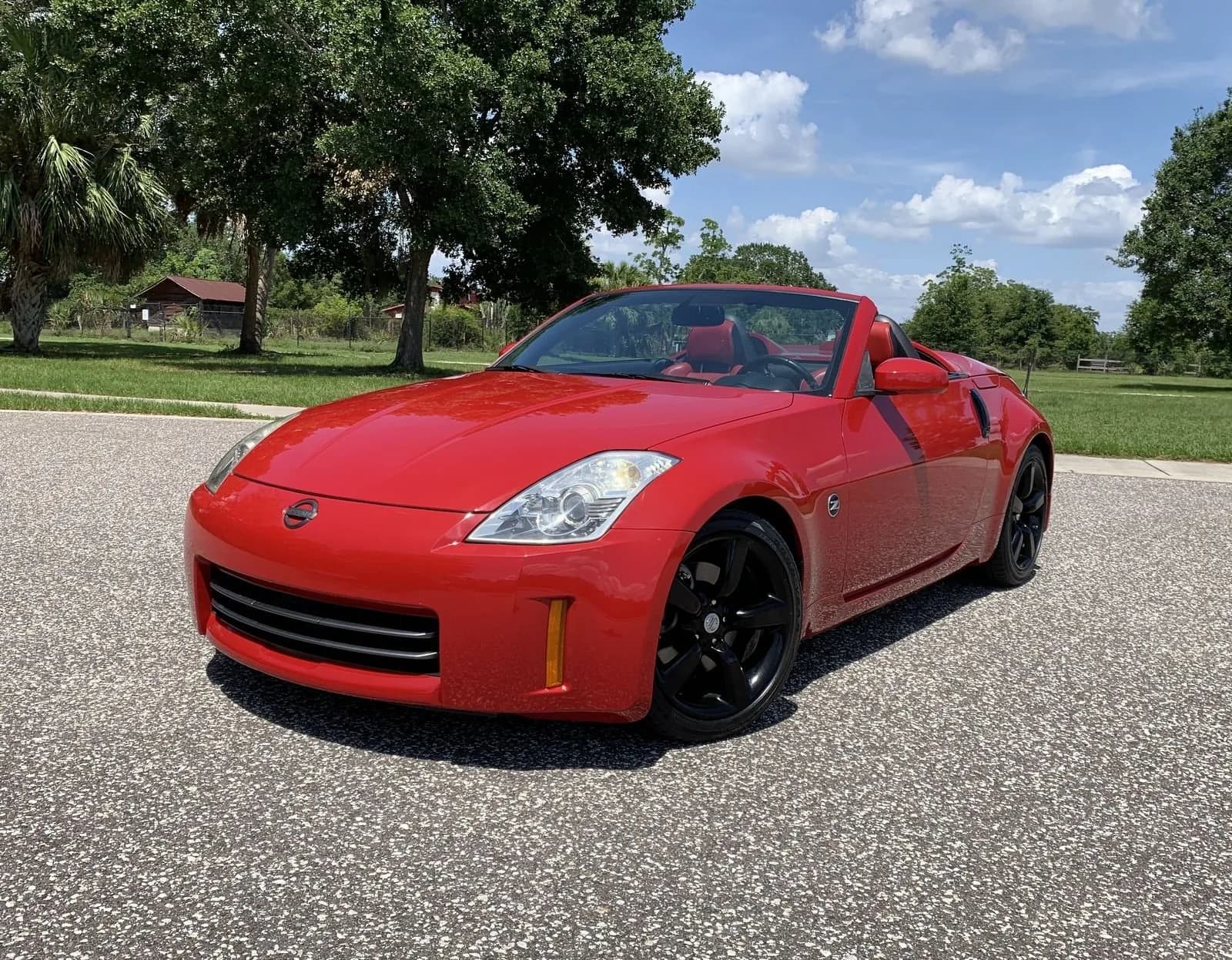 Nissan 350Z  Roadster