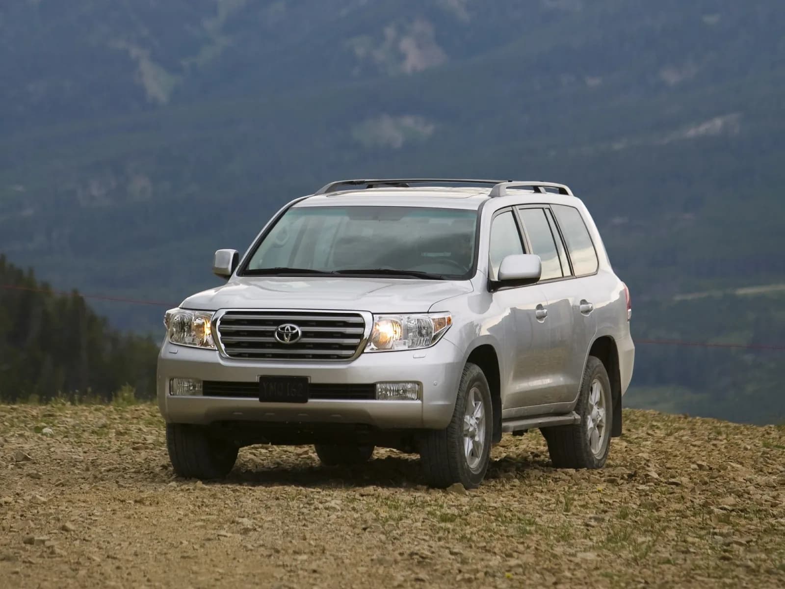 Toyota Land Cruiser  V8